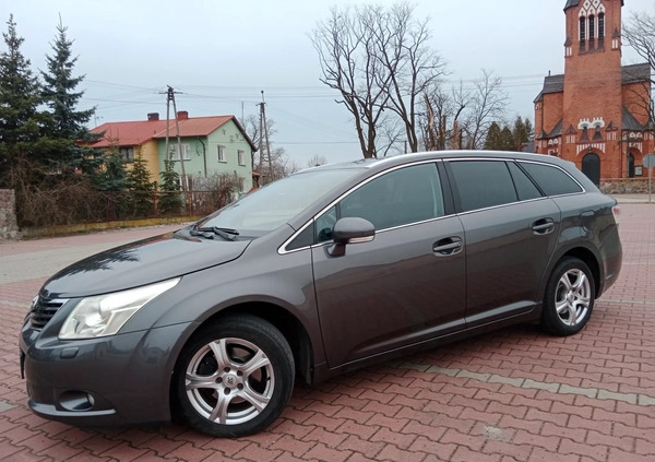 Toyota Avensis cena 26900 przebieg: 199000, rok produkcji 2009 z Biała małe 742